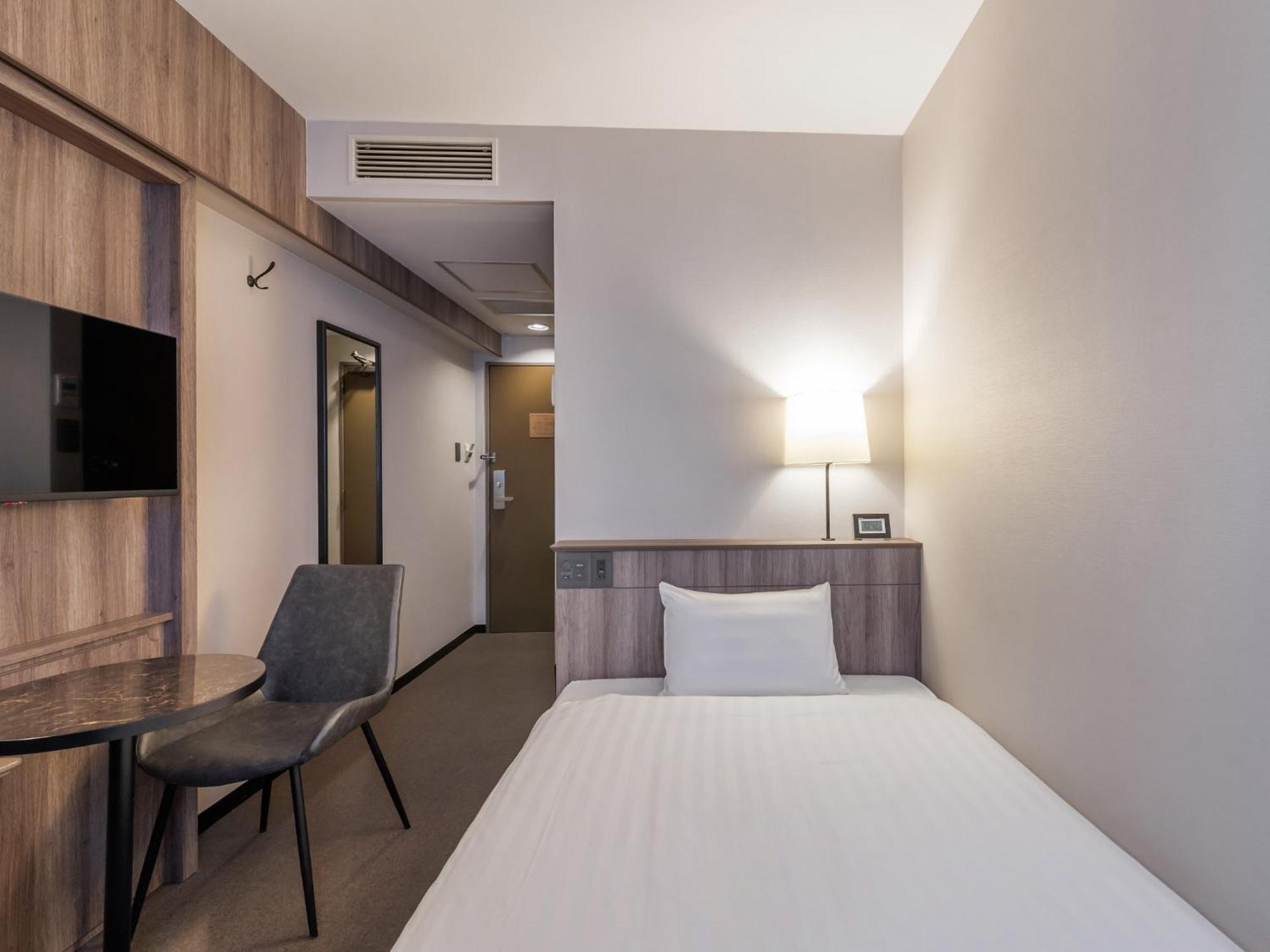 Sunhotel Fukuyama Buitenkant foto
