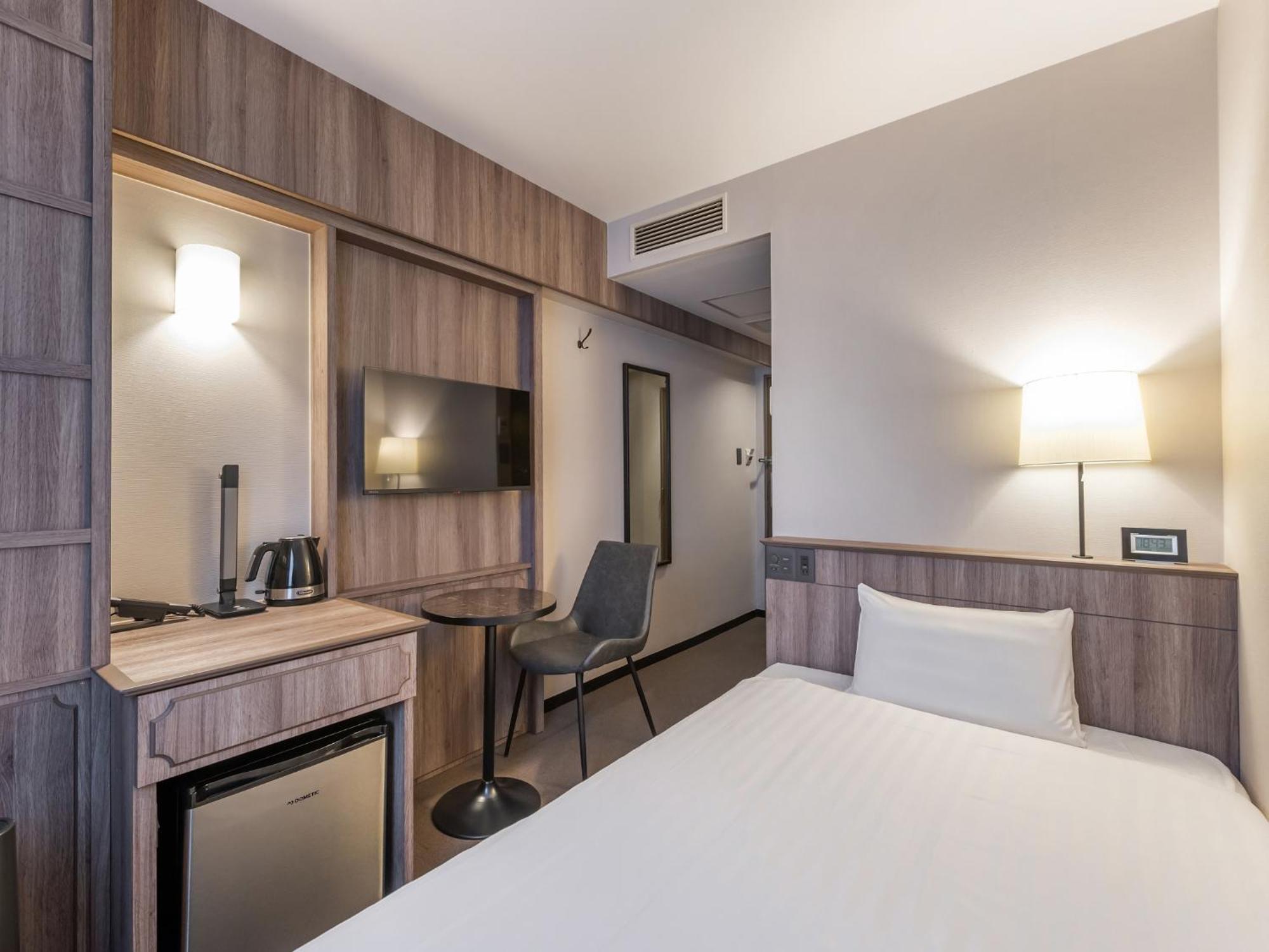 Sunhotel Fukuyama Buitenkant foto